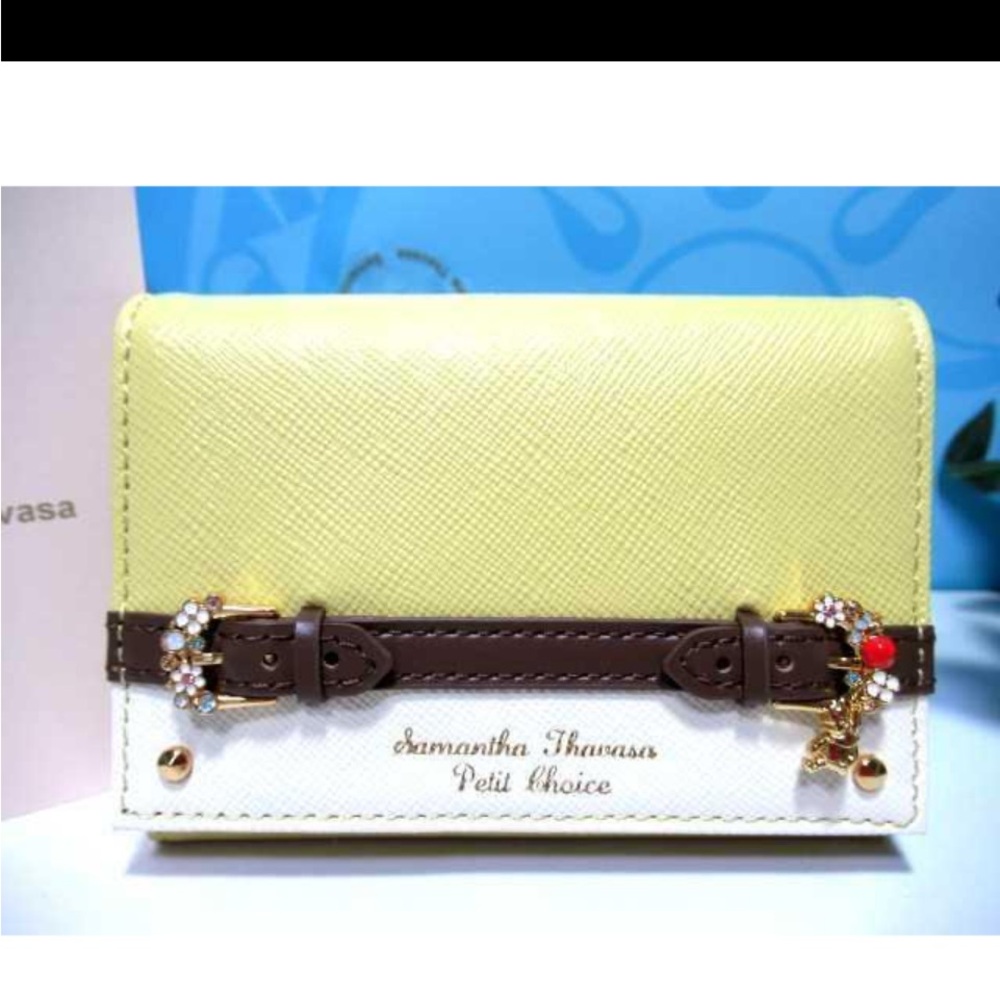 Samantha Thavasa Yellow and White Card Holder